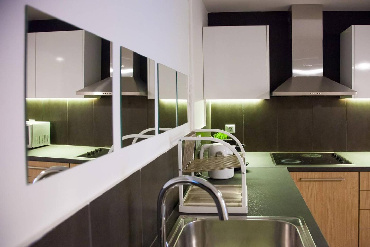 Toni'S New 2Bdroom Apartment Near Stadium أثينا المظهر الخارجي الصورة
